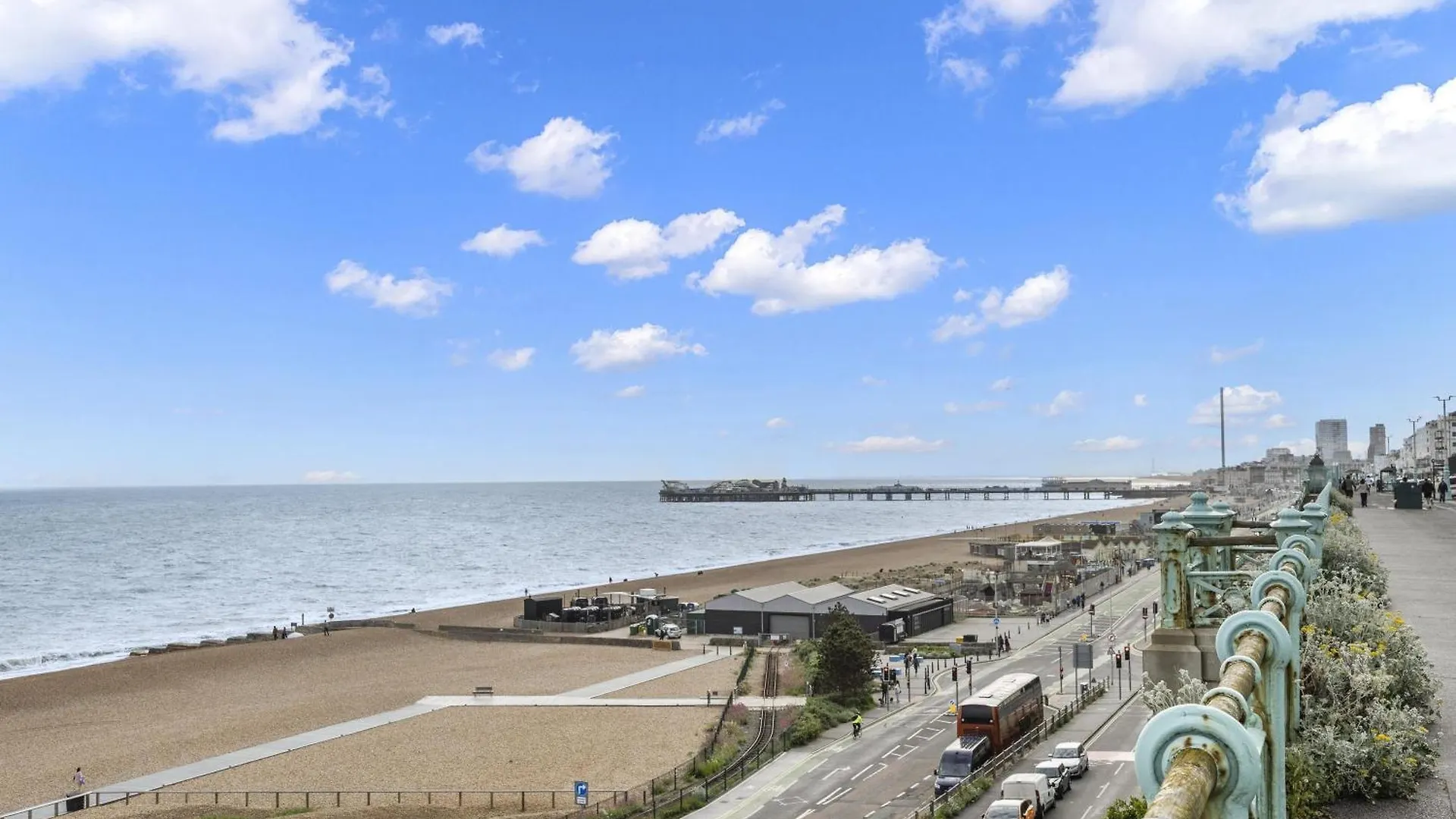 Cheeky Chappie With Direct Sea Views By My Getaways Apartment Brighton United Kingdom