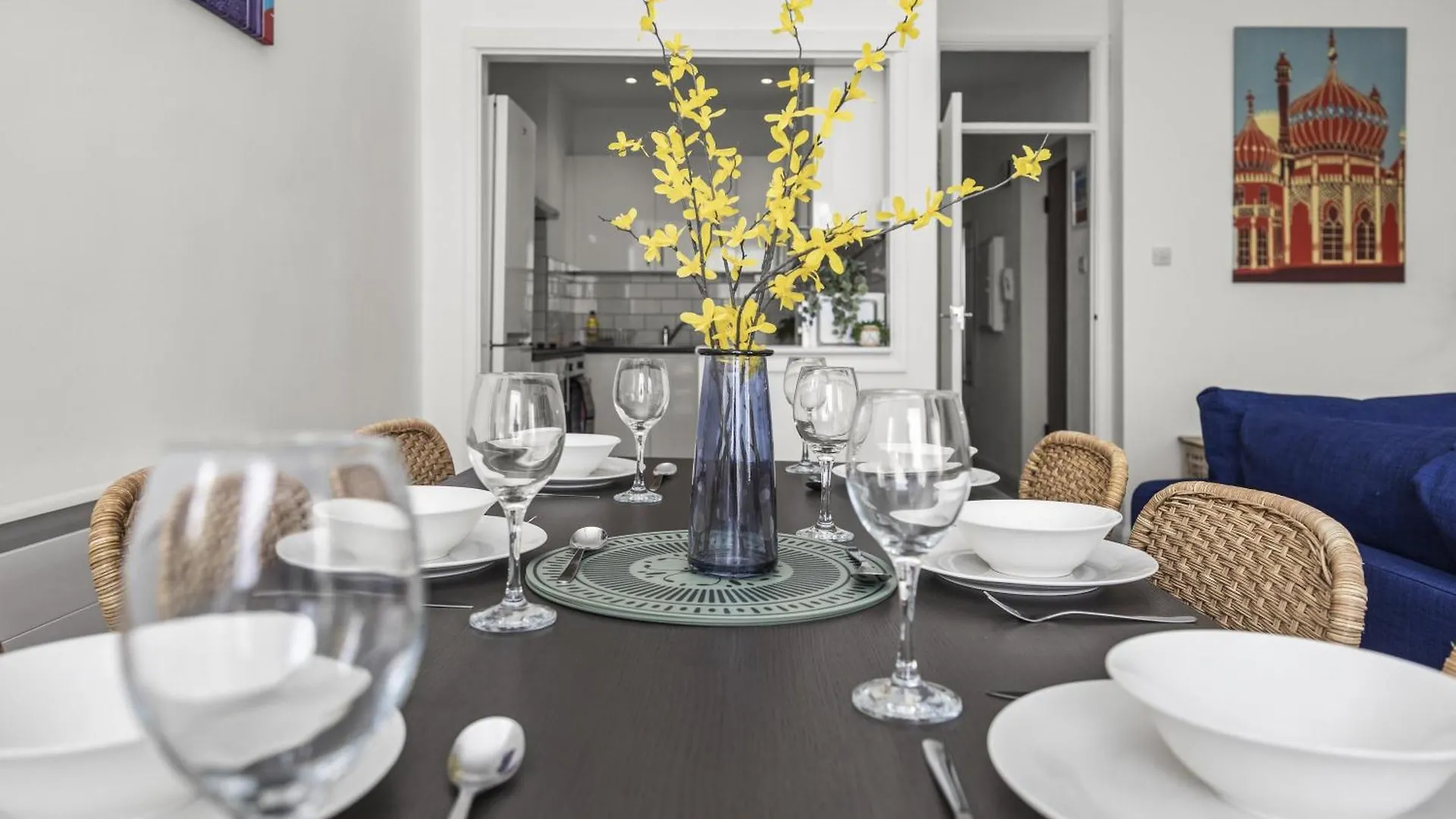Cheeky Chappie With Direct Sea Views By My Getaways Apartamento Brighton
